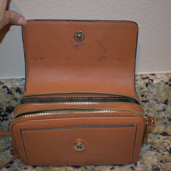 Forever Young Crossbody Purse - Picture 3 of 5